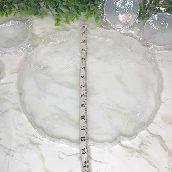 Resin Tray & Coaster Mold, Silicone Epoxy Tray/Coaster Mold • Large size - Picture 4 of 13